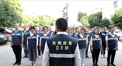 演习最新动态，揭示军事演练的现代化进展与未来趋势，军事演习最新动态，现代化进展与未来趋势揭秘